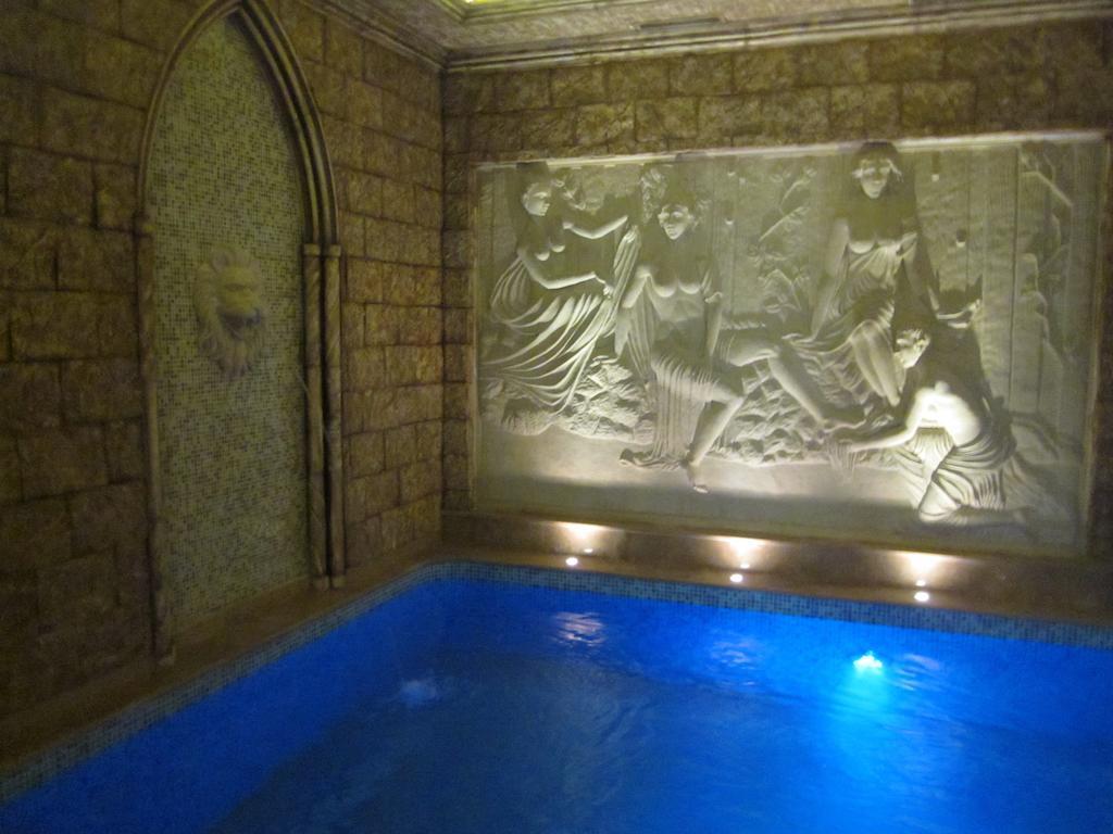 Venezia Palazzo Hotel Yerevan Quarto foto